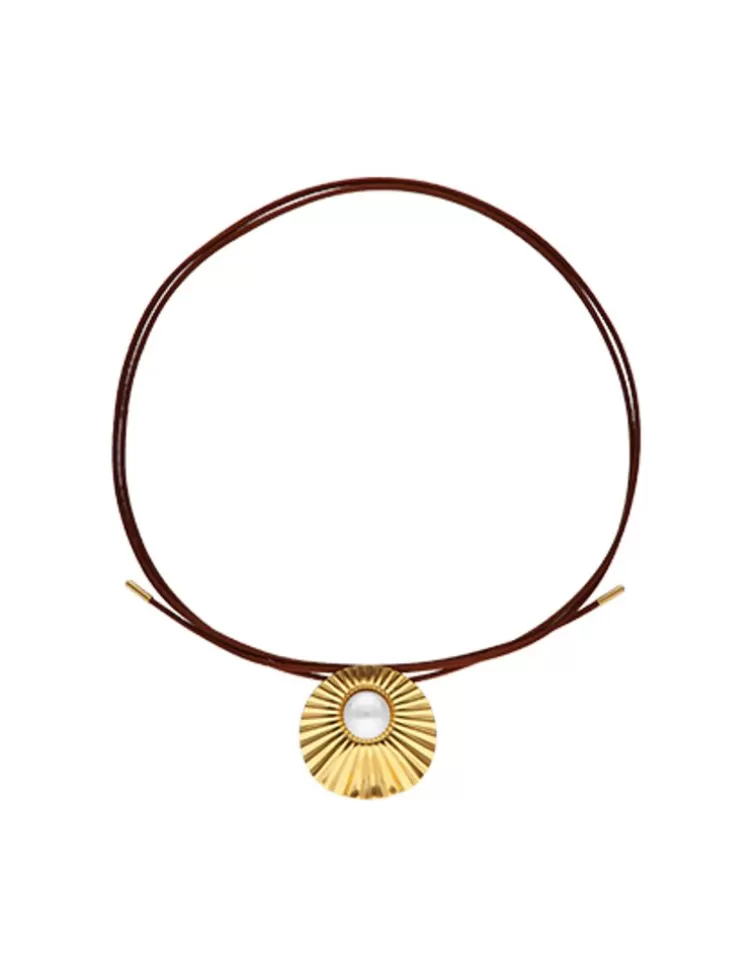 Colgantes Con Cadena | Majorica Collar Le Palm En Acero Dorado Con Perla Blanca Y Cordon De Seda Marron